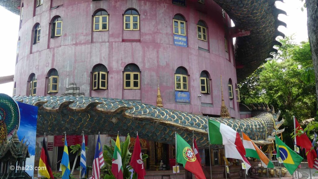 Wat Samphan Eingang zum Turm